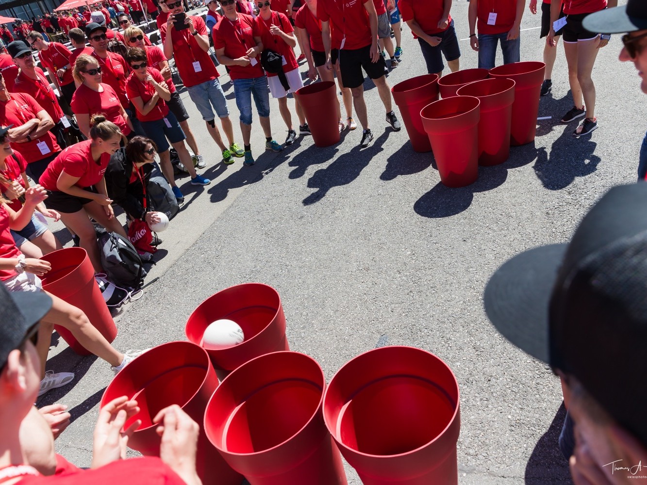 Giant-Pong-Kapeeh-équipe-rouge