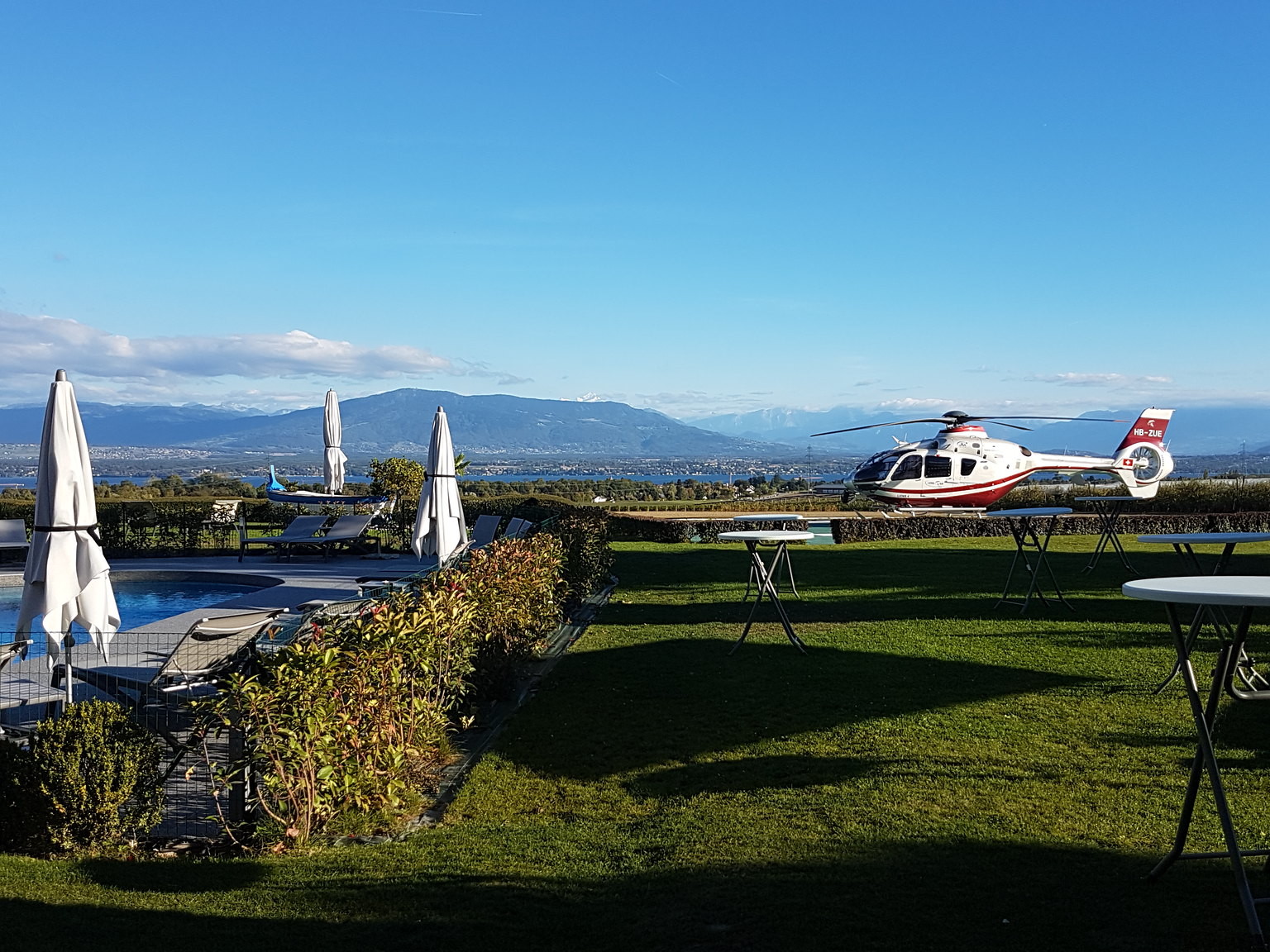 Everness hotel et resort hélicoptère