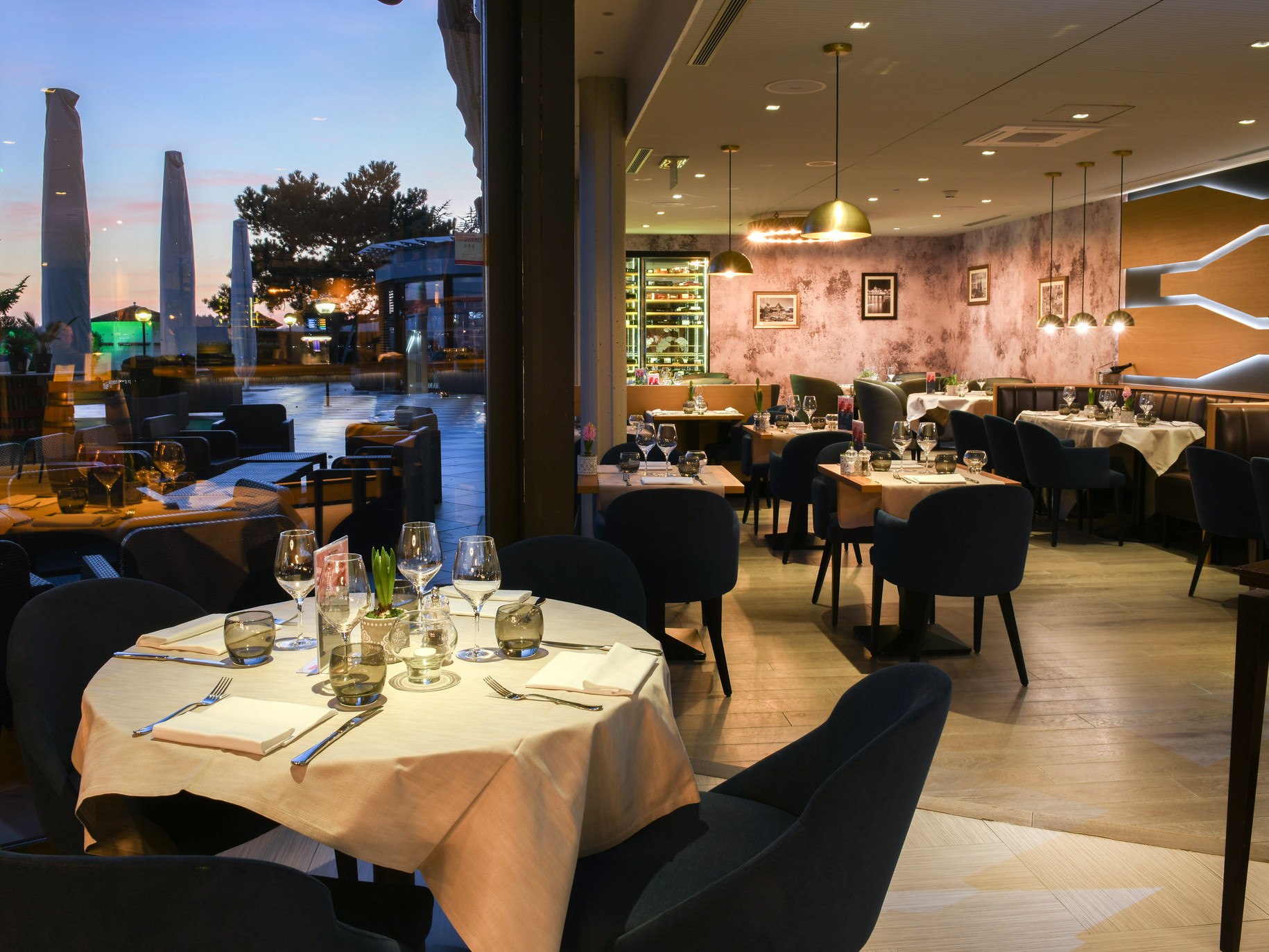Everness hotel et resort restaurant