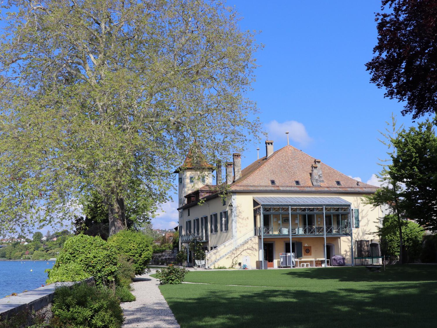 Le Manoir de St-Prex vue générale