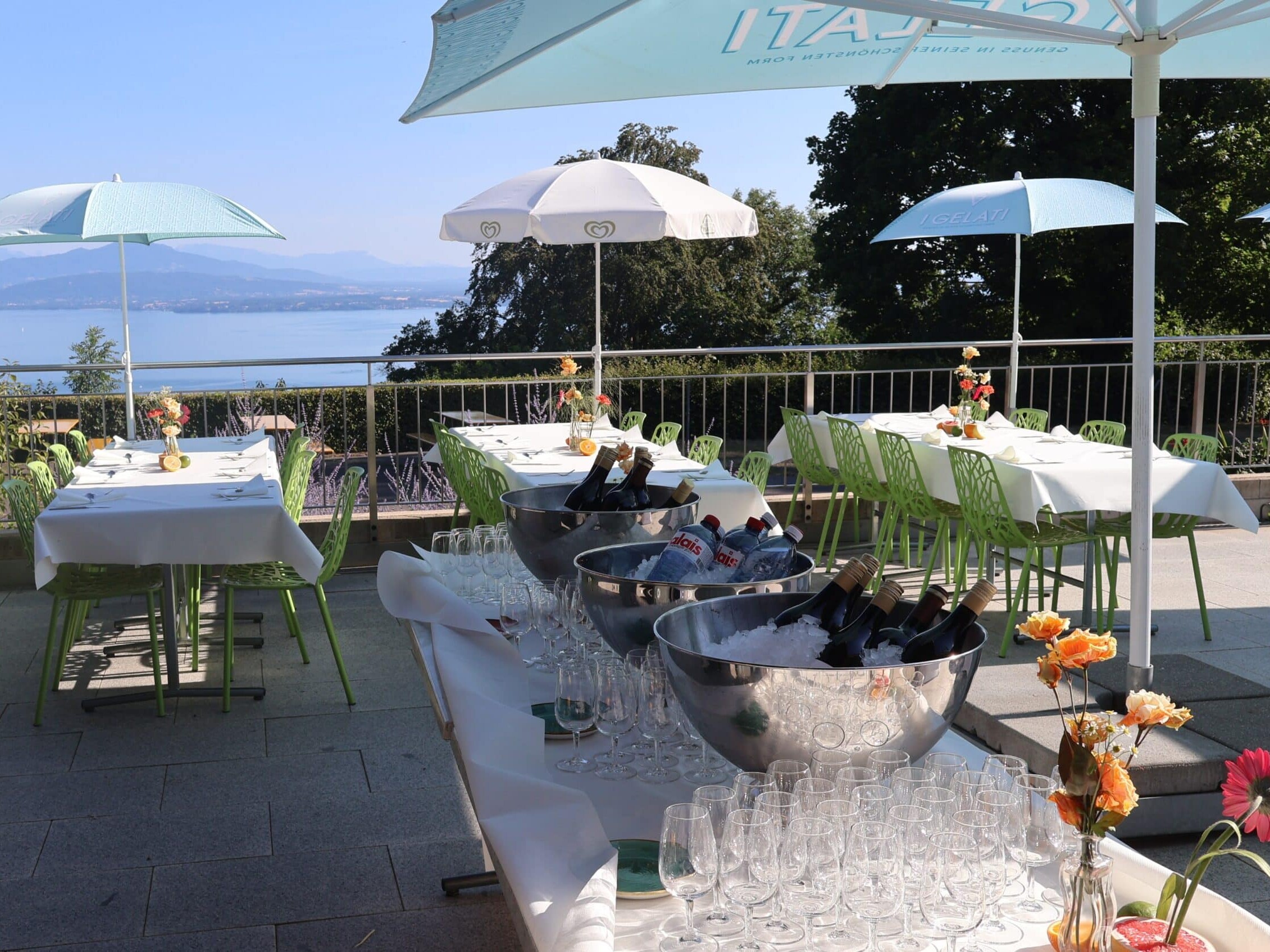 Signal de Bougy terrasse cocktail 2026